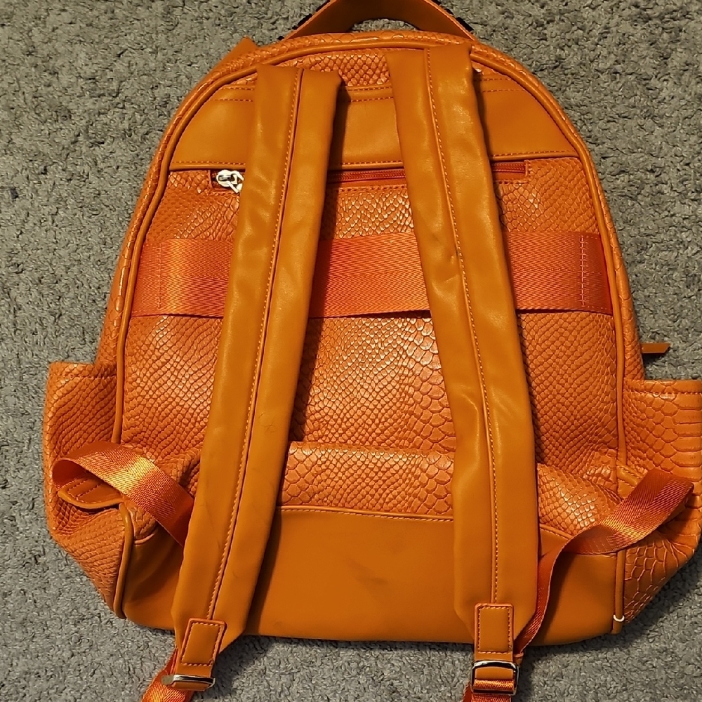 Tote & Carry Textured Orange Backpack - Picture 5 of 6